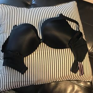 ⚠️Final price⚠️Brand New VS Push Up